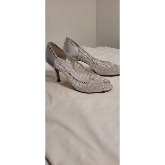 Gold sparkly heels - Picture 2 of 4